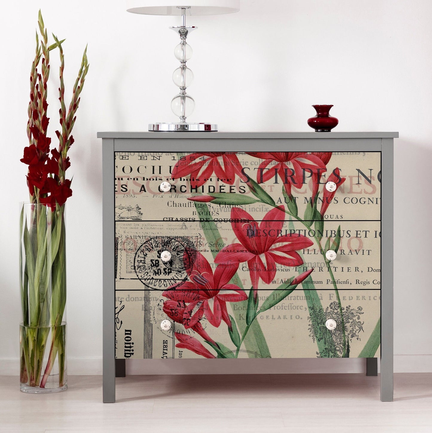 Red Flowers Newspaper Vintage Decoupage Paper - Decoupage Art - Large Size Rice Paper for Decoupage - A3 A2 A1 A0