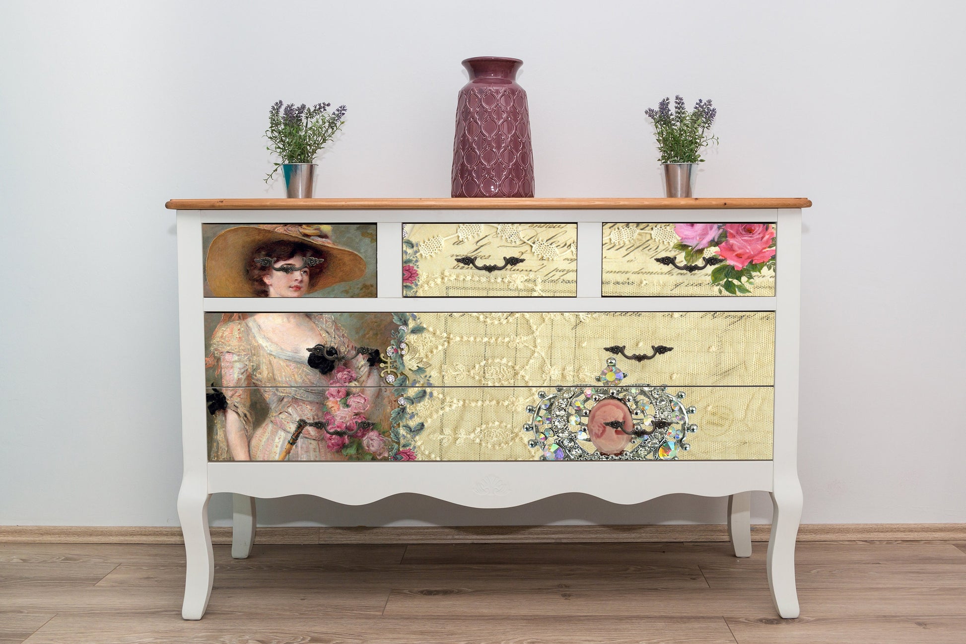 Lady with Hat - Large Rice Paper for Decoupage - Furniture Decoupage - Vintage Decoupage - Decoupage Paper