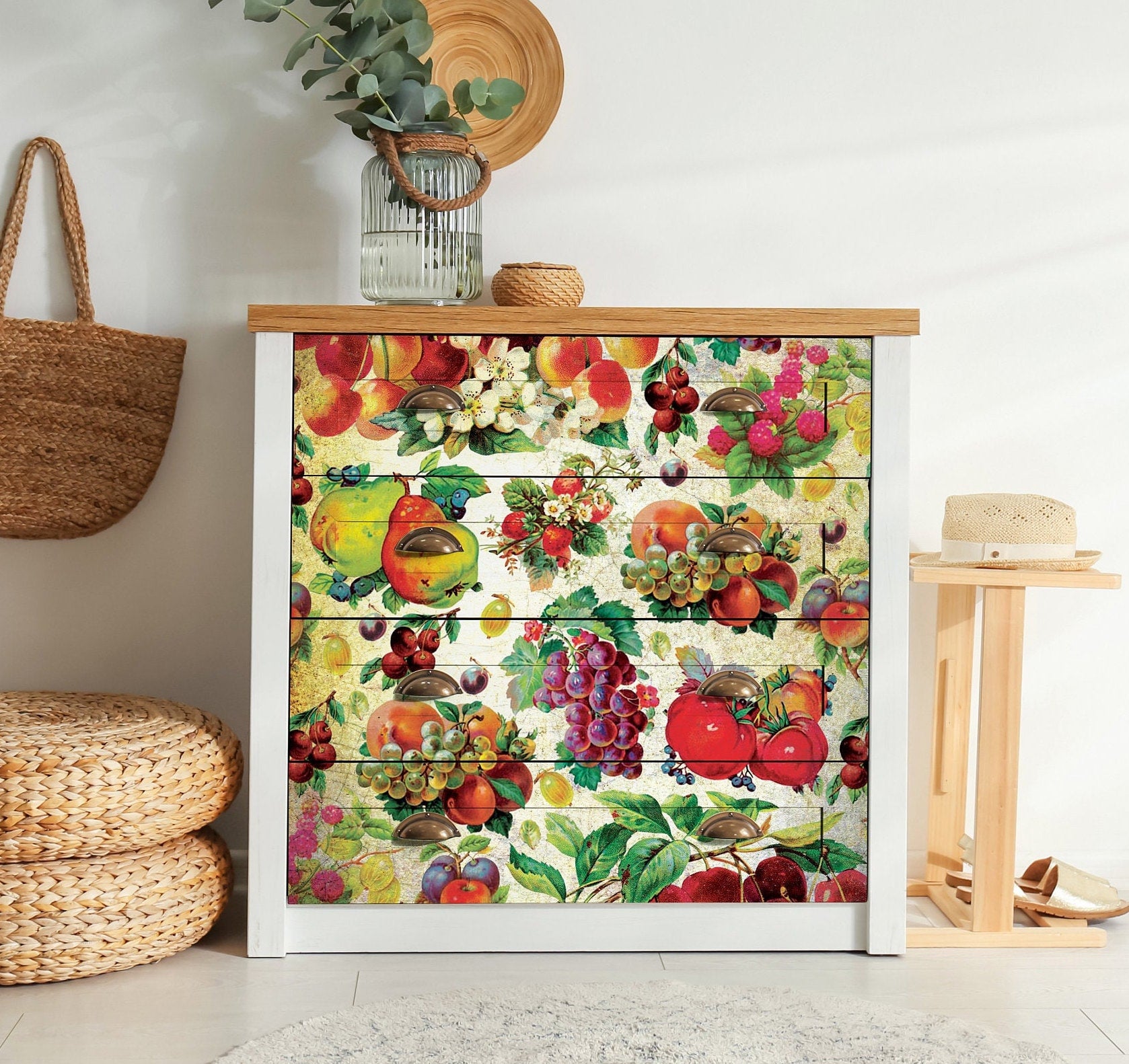 Red Fruits - Graphes - Vintage Decoupage Art - Rice Paper - Decoupage for Furniture - Large Size Rice Paper for Decoupage
